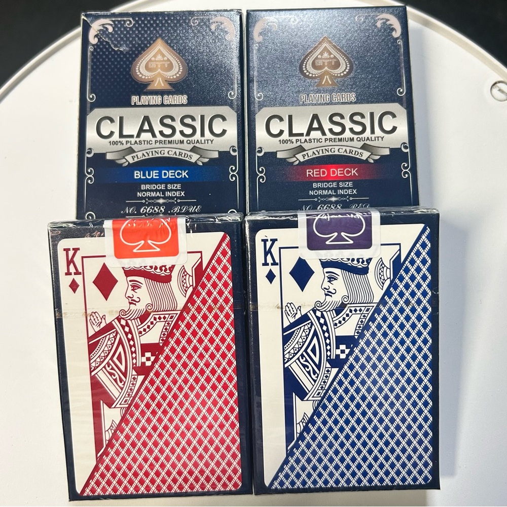 4 Packs of Classic Plastic Playing Card Set w/ 2 Blue & 2 Red Decks
